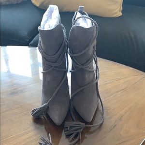 Schutz Fadhila suede booties
